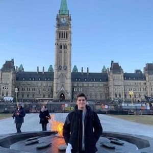 Meet your Posher, David